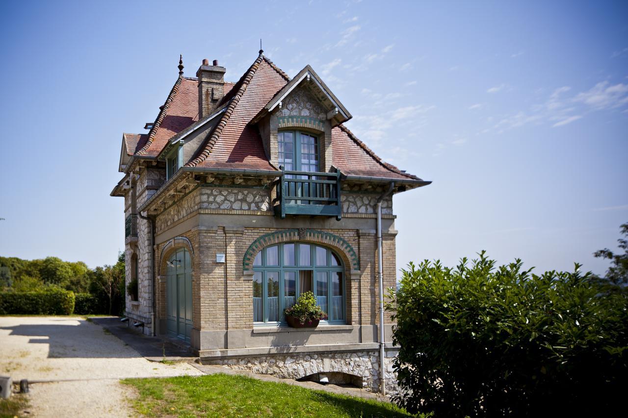 Domaine De La Corniche Ξενοδοχείο Rolleboise Εξωτερικό φωτογραφία